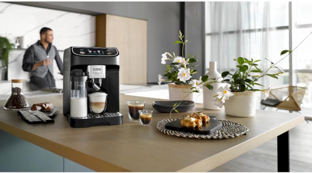 Кофемашина De'longhi Magnifica Plus ECAM320.60.B