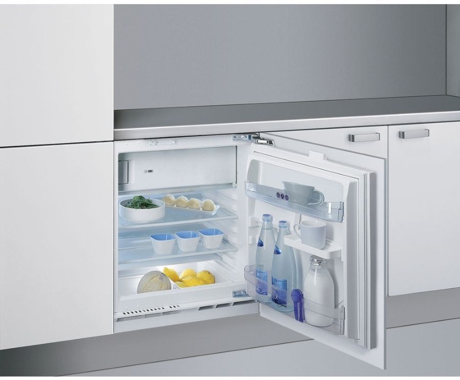 Встраиваемый холодильник Whirlpool ARG 590