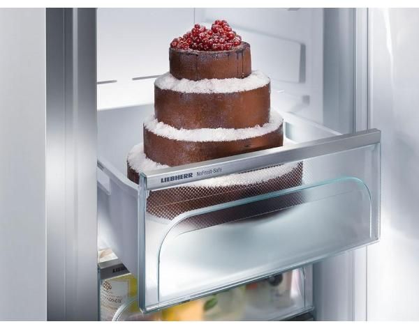 Холодильник Liebherr CNsff 5703 Pure серебристый