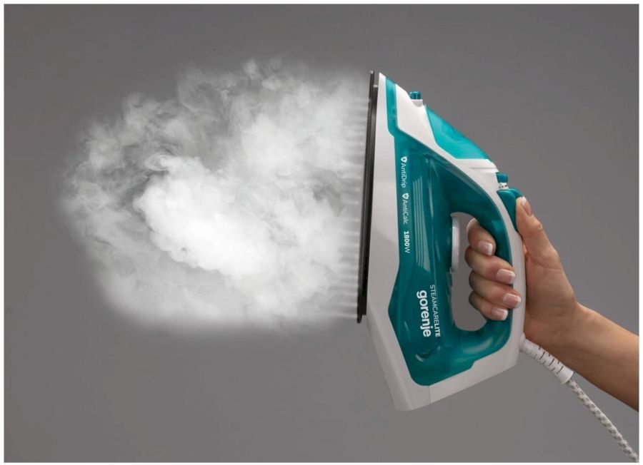 Утюг Gorenje SIH1800TQC зеленый