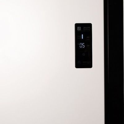 Холодильник Side by Side Holberg HRSB 5164NDWi