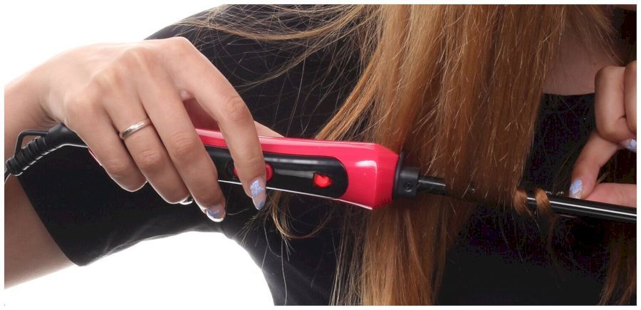 Щипцы Starwind SHE6610 758033000 красный