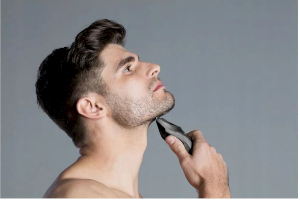 Машинка для стрижки волос Panasonic ER-GC63-H503