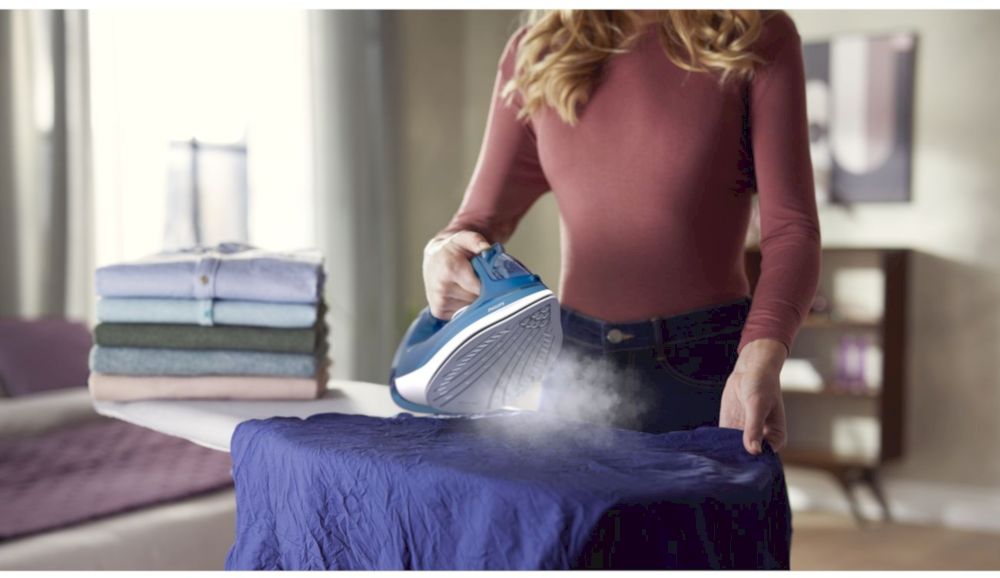 Утюг Philips DST3040/70