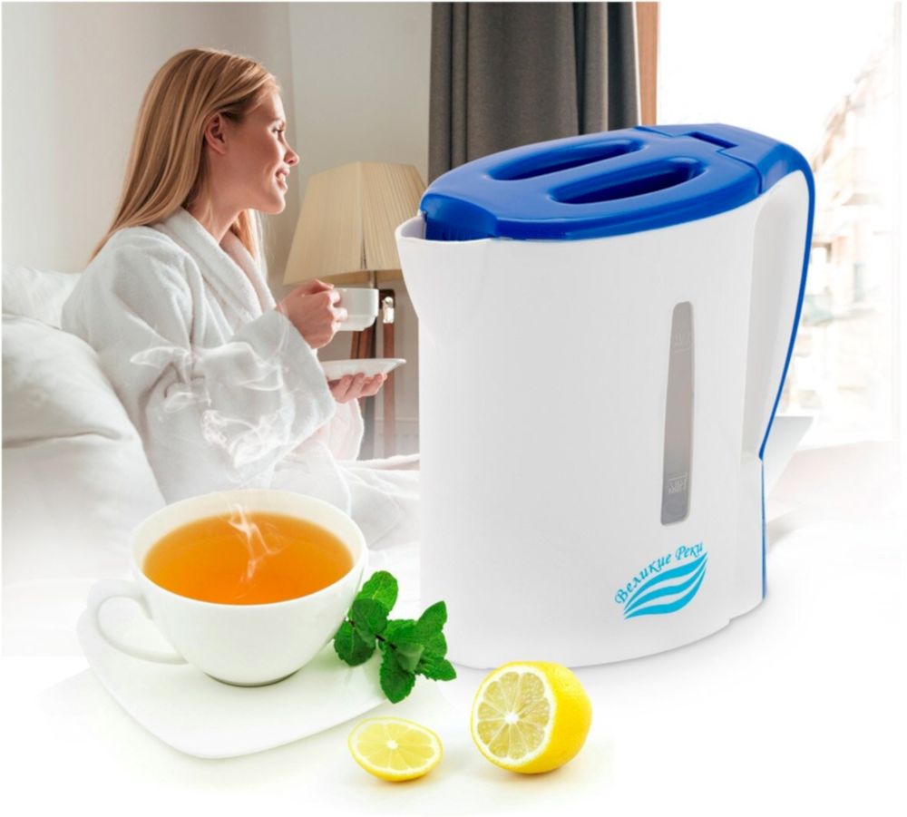 Электрический чайник Великие Реки Мая-1 бело-салатовый