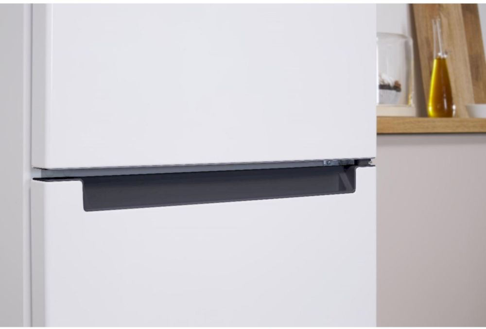 Холодильник Indesit DS 3180 W Белый