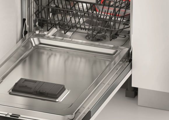 Встраиваемая посудомоечная машина Whirlpool WSIO 3T223PCE X
