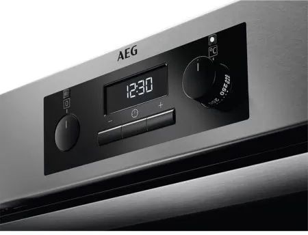 Духовой шкаф AEG BEB331110M