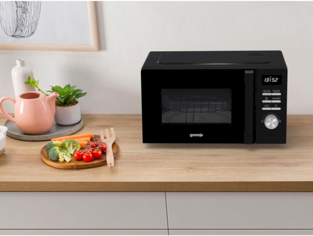 Микроволновая печь Gorenje MO20A4BH