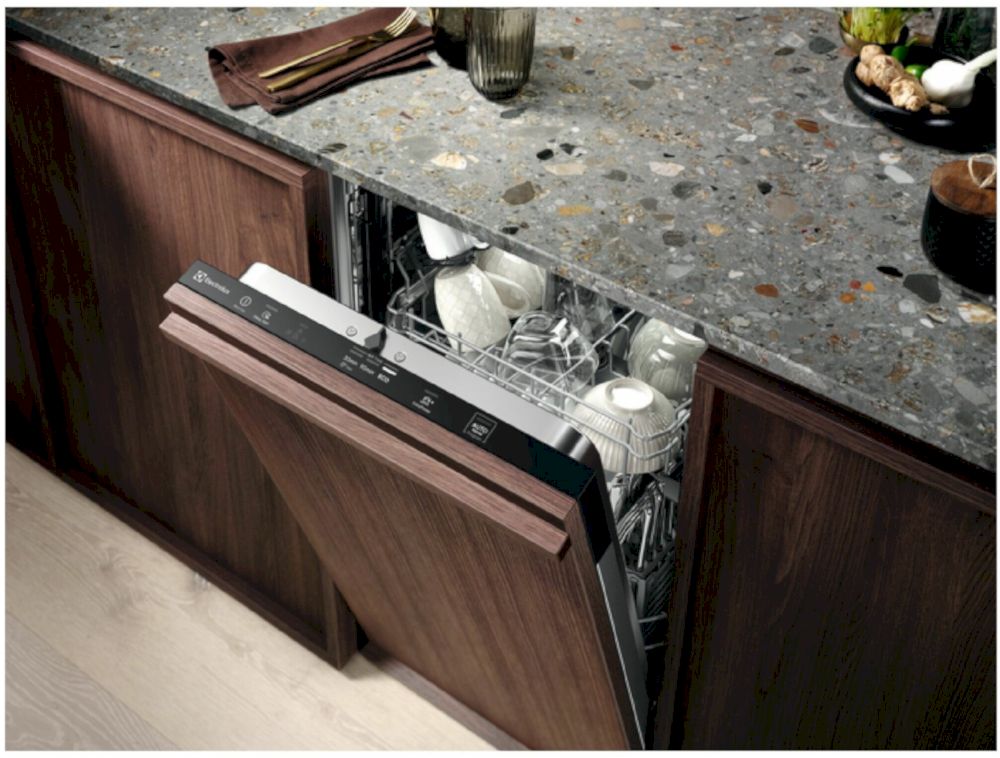 Встраиваемая посудомоечная машина Electrolux KEAD 2100L AirDry 300