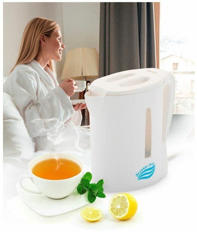 Электрический чайник Великие Реки Мая-1 бело-салатовый