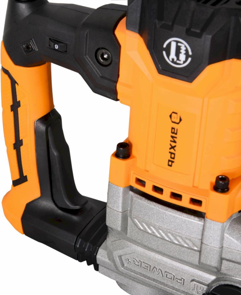 Перфоратор Вихрь П-1600к-м SDS-Max (72/3/3)