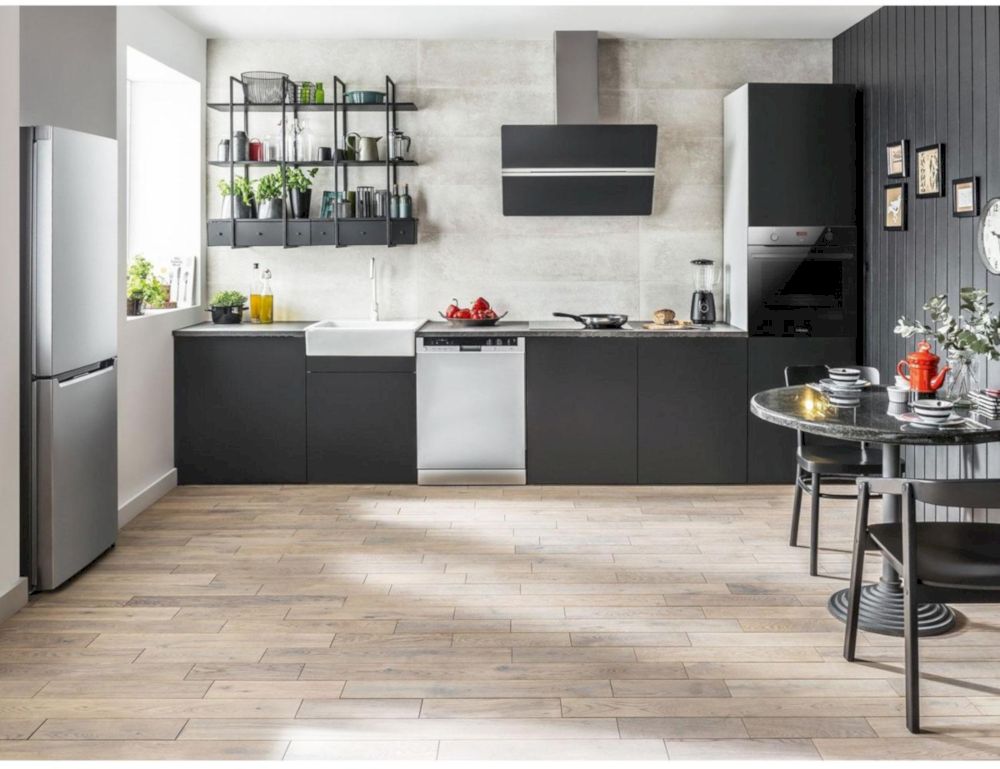 Духовой шкаф Hansa BOES 683020