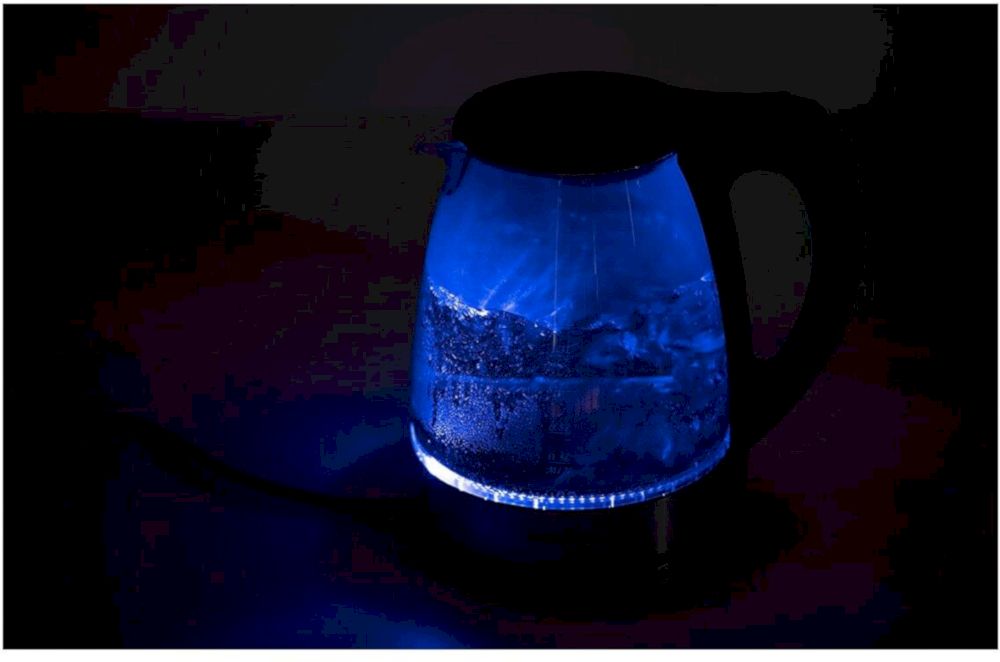 Электрический чайник Daewoo DEK-1413