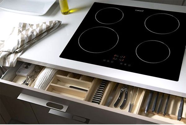 Индукционная варочная поверхность CATA IB 6304 BK