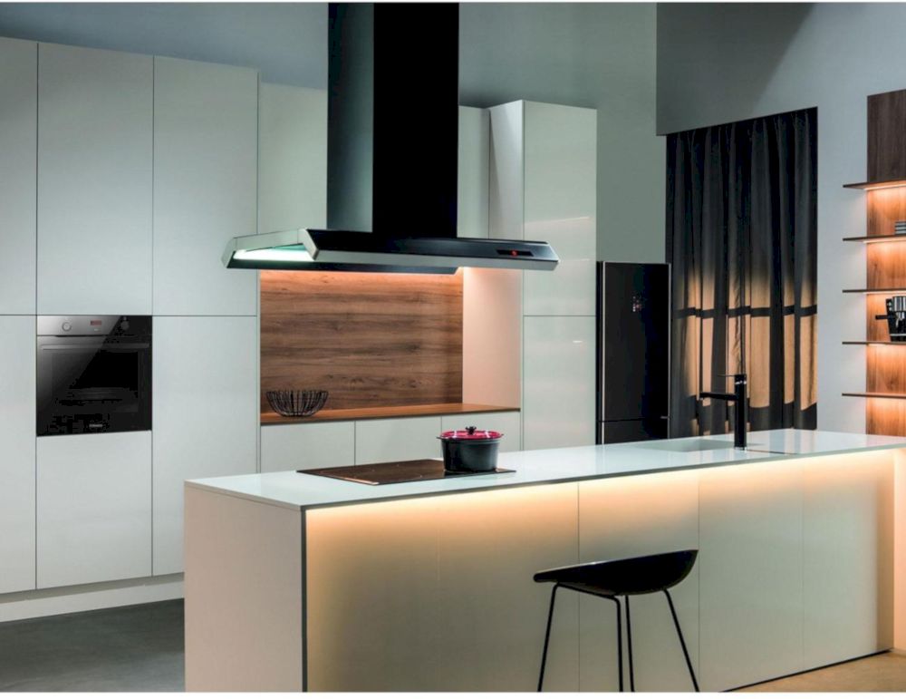 Духовой шкаф Hansa BOES 683020