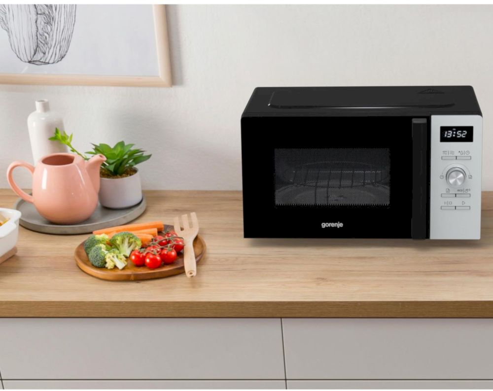 Микроволновая печь Gorenje MO20A4XH