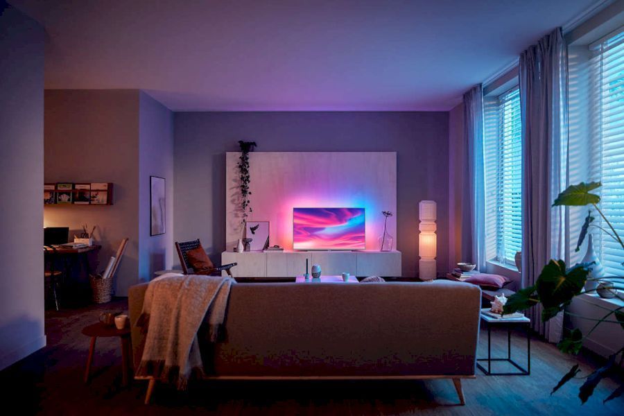 Телевизор Philips 50PUS7304