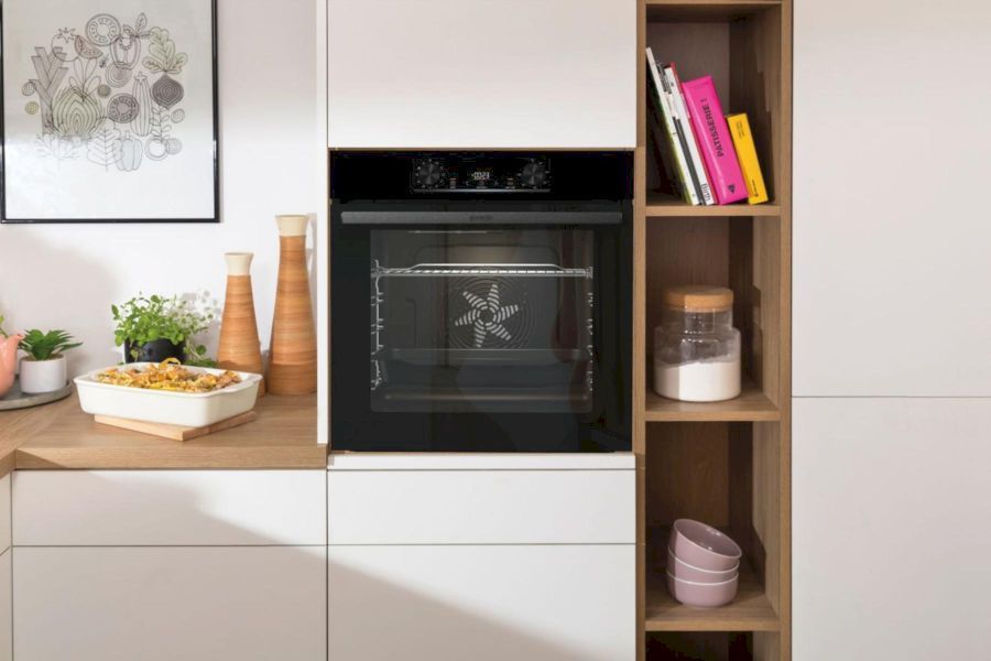 Духовой шкаф Gorenje BO 6735E02BK