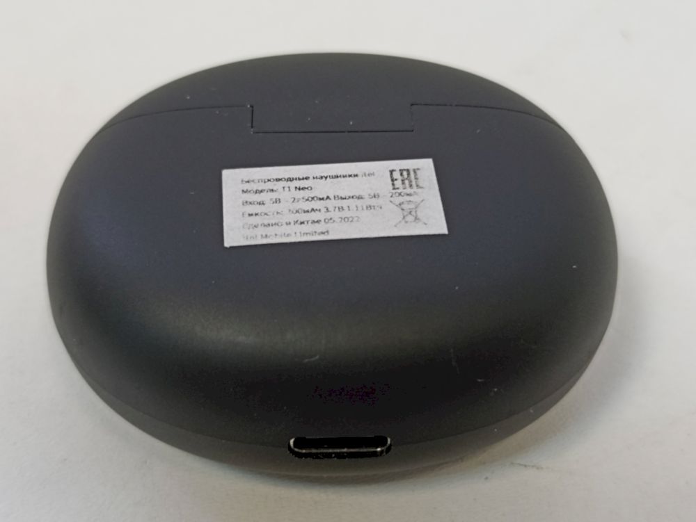 Беспроводные наушники с микрофоном Itel IT1 NEO bluetooth, с зарядным кейсом, черные (ITL-T1-BK)