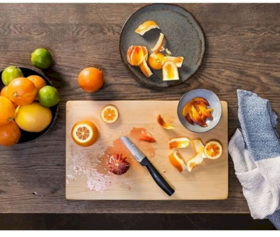 FISKARS Нож для овощей 1051777