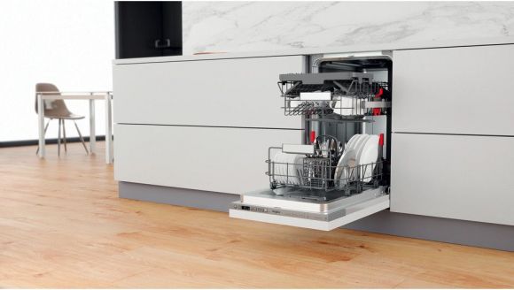 Встраиваемая посудомоечная машина Whirlpool WSIO 3T223PCE X