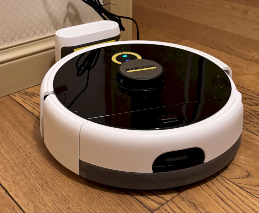 Робот-пылесос Karcher RCF 3 (12696600)