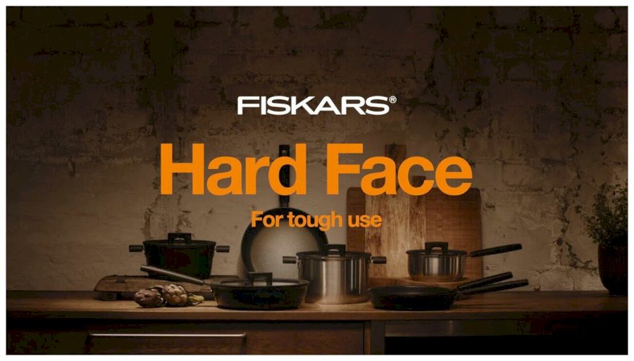 Ковш FISKARS HARD FACE (1052235) 2,5 л с крышкой