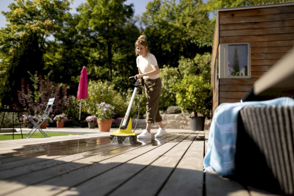 Аппарат для чистки террас Karcher PCL 3-18 Battery Set (16440110)