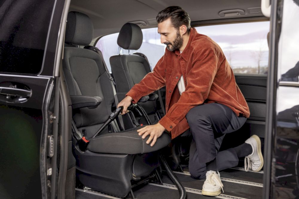 Моющий пылесос Karcher SE 4 Plus Special (10811710)