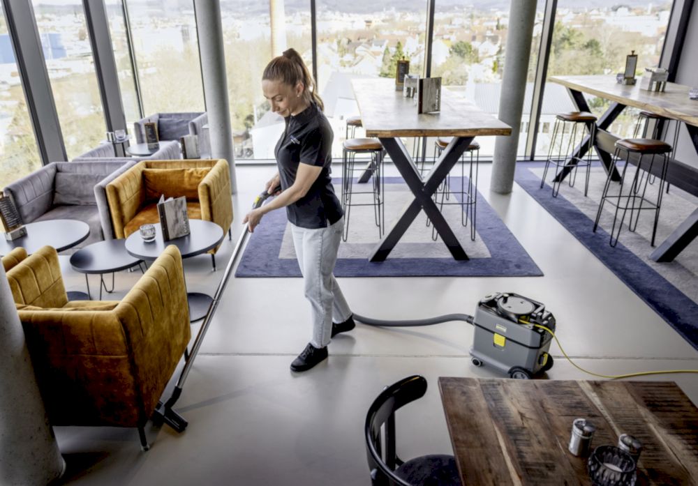 Пылесос сухой уборки Karcher T 15/1 (13553000)