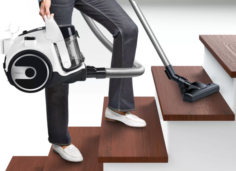 Пылесос Bosch BGS05A222 белый