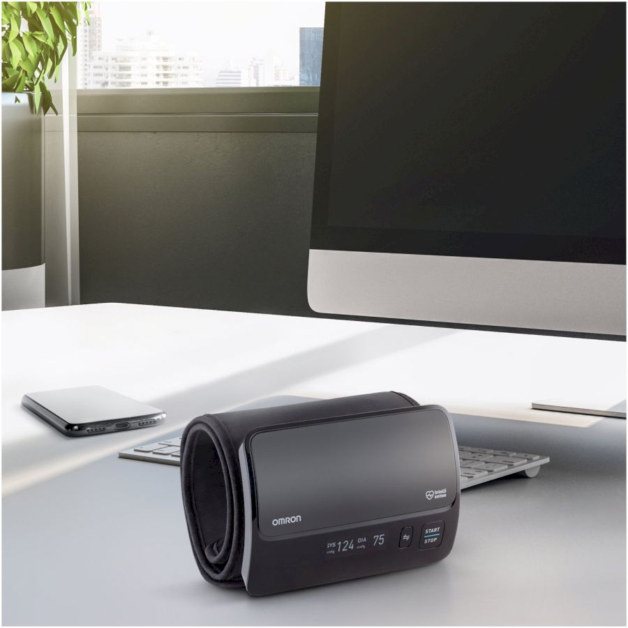 Измеритель артериального давления и частоты пульса автоматический Omron EVOLV (HEM-7600T-E)