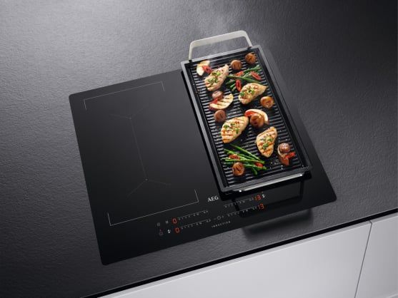 Индукционная варочная поверхность AEG IKE 64441IB
