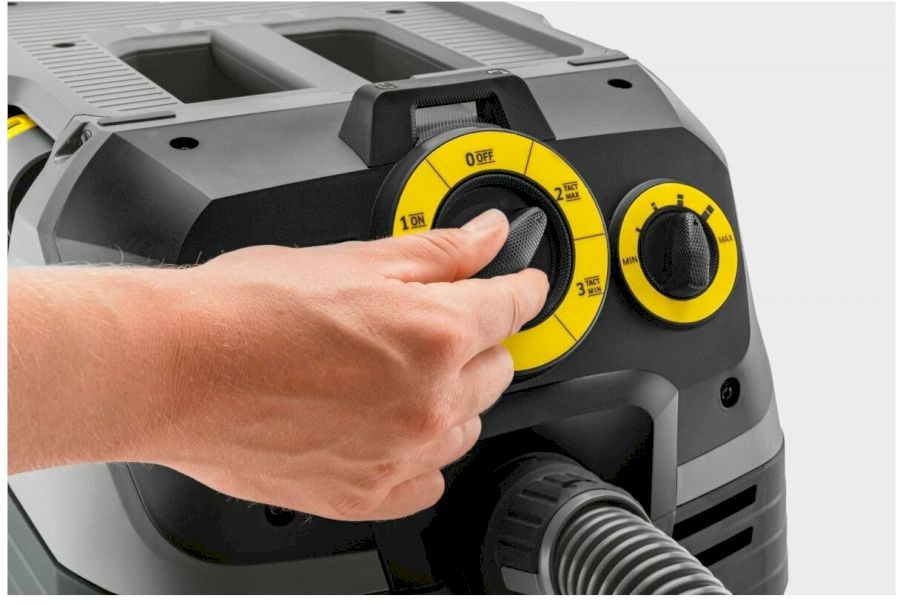 Профессиональный пылесос Karcher NT 30/1 Tact Te L, серый (11482110)