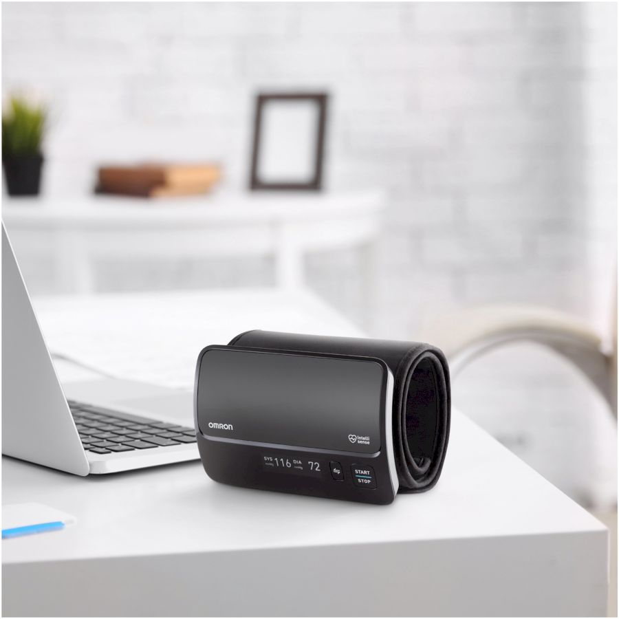 Измеритель артериального давления и частоты пульса автоматический Omron EVOLV (HEM-7600T-E)