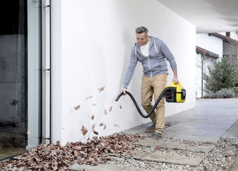 Хозяйственный пылесос Karcher WD 1 Compact Battery (11983000)