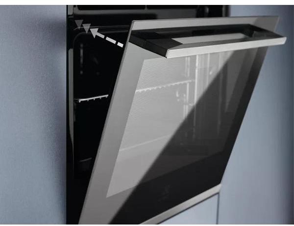 Духовой шкаф Electrolux EOE 5C71Z SenseCook 700 чёрный